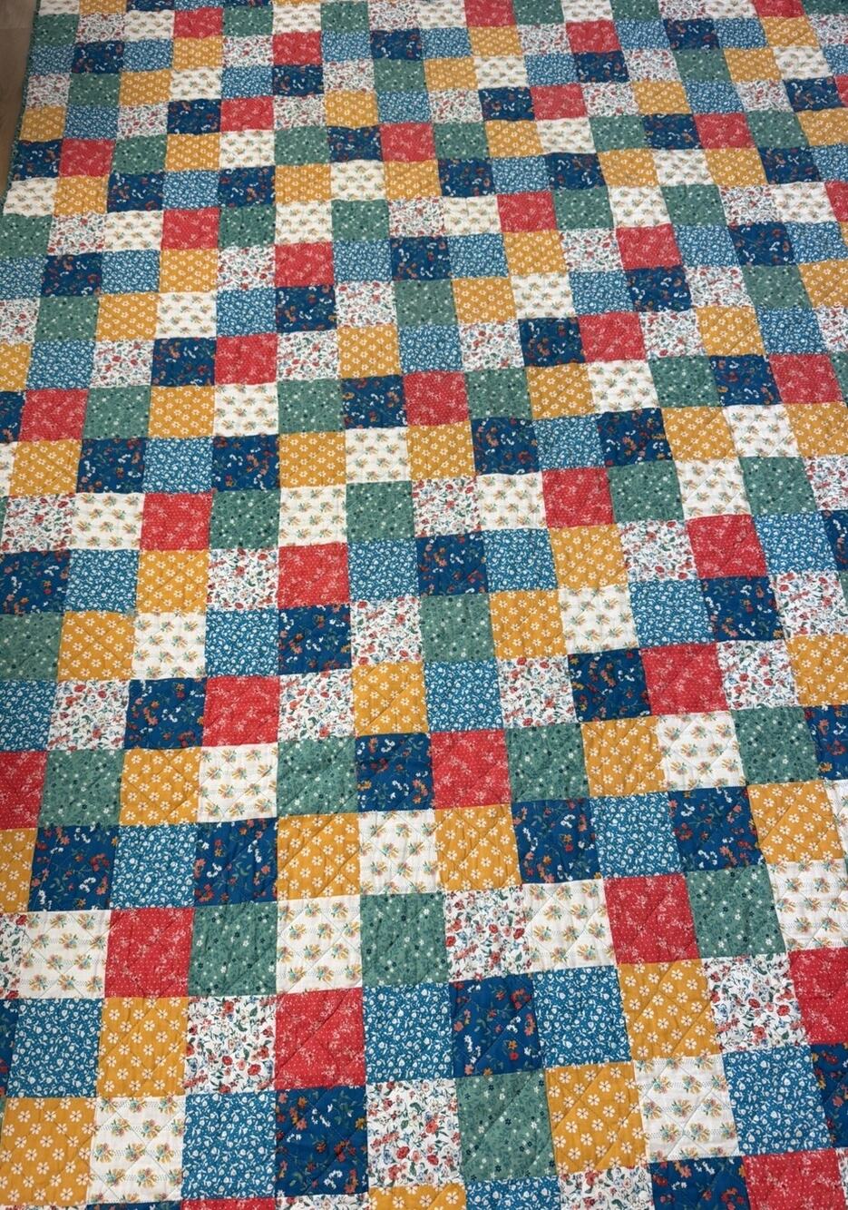 The Pioneer Woman Patchwork Quilt Patterns Reversible Multicolor 104"x94" king